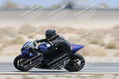 media/May-05-2025-Moto Forza (Mon) [[3c1838c5e5]]/2-B Group/Session 3 (Panning Test Turn 14 Inside)/
